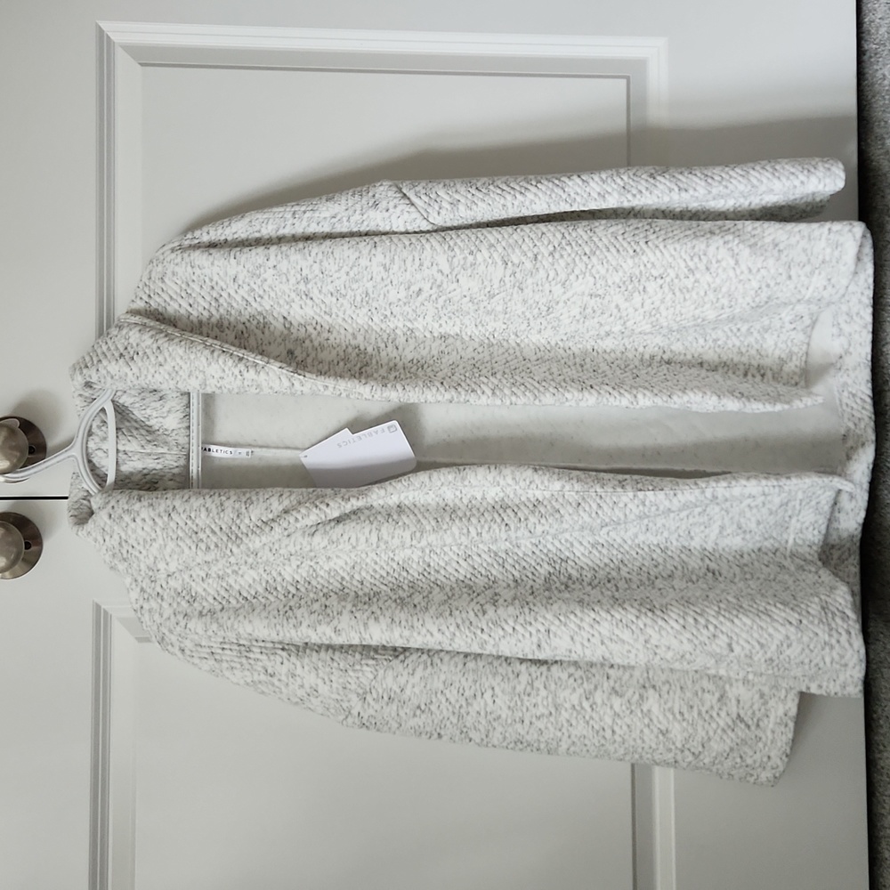 Super comfyFabletics sweater / cardigan, light gray, medium, brand new with tags
